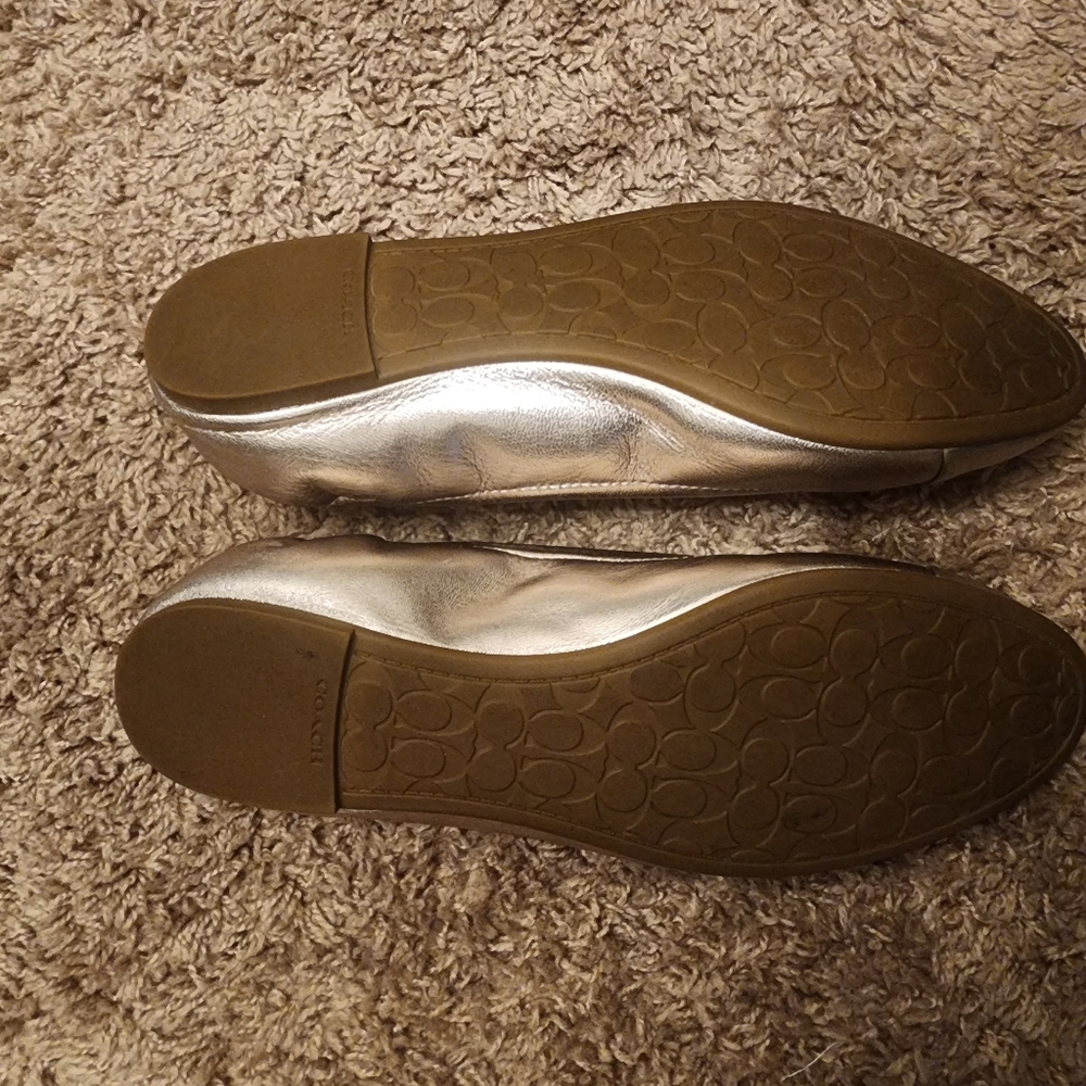 Coach Shoes - Picture 3 of 4
